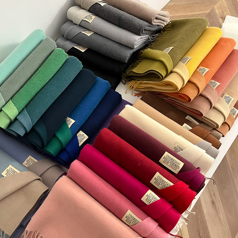 Double-Sided Cashmere Scarf for Women (Couple)