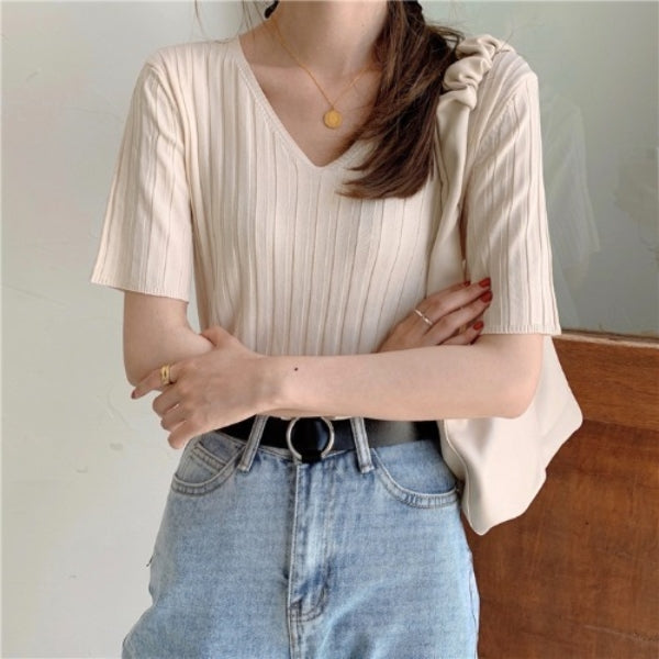 Loose Fit Chicken Heart Collar Ice Silk T-Shirt