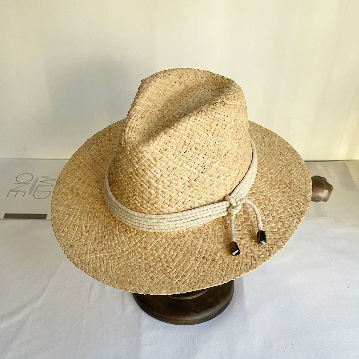 Fashionable Women's Flat Brim Raffia Beach Hat