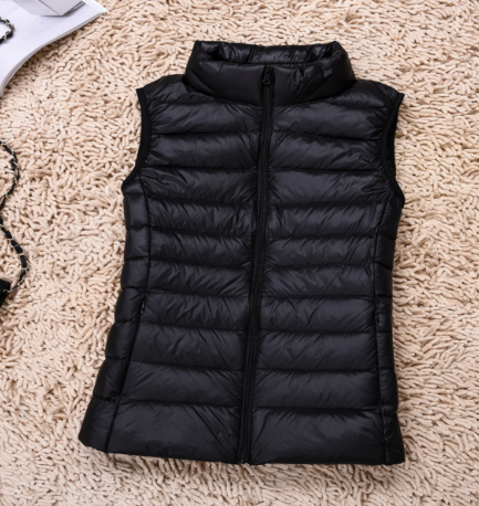 Stylish Women's Puffer Vest - Lightweight & Chic (One Piece)