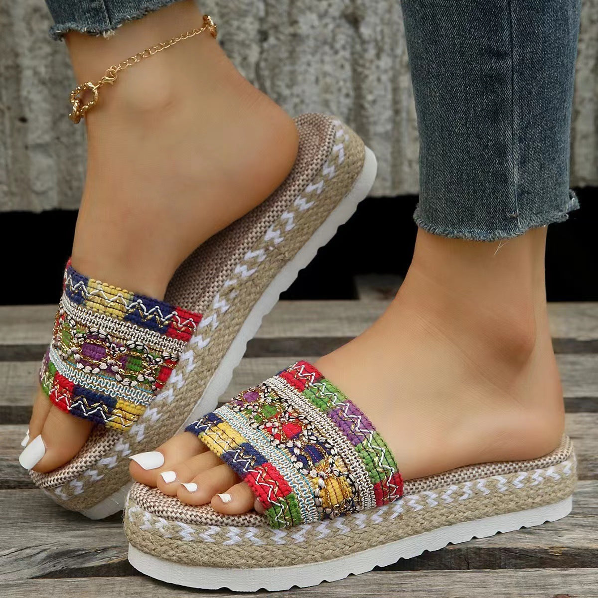 Fashion Retro Ethnic Women's Thick Bottom Slippers