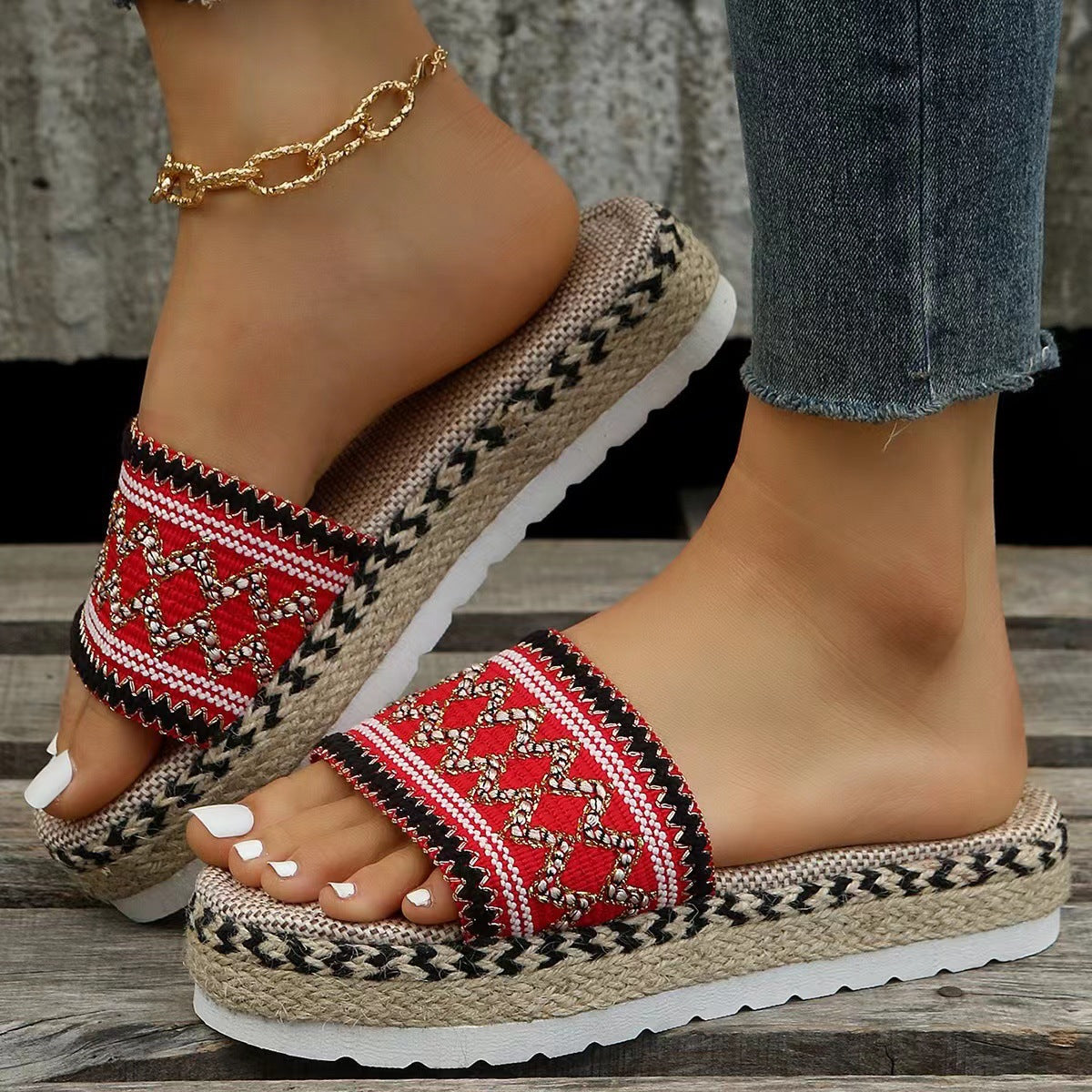 Fashion Retro Ethnic Women's Thick Bottom Slippers