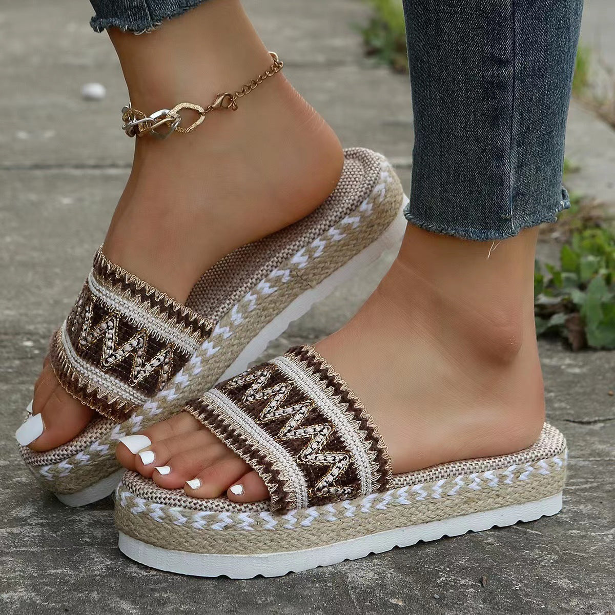 Fashion Retro Ethnic Women's Thick Bottom Slippers