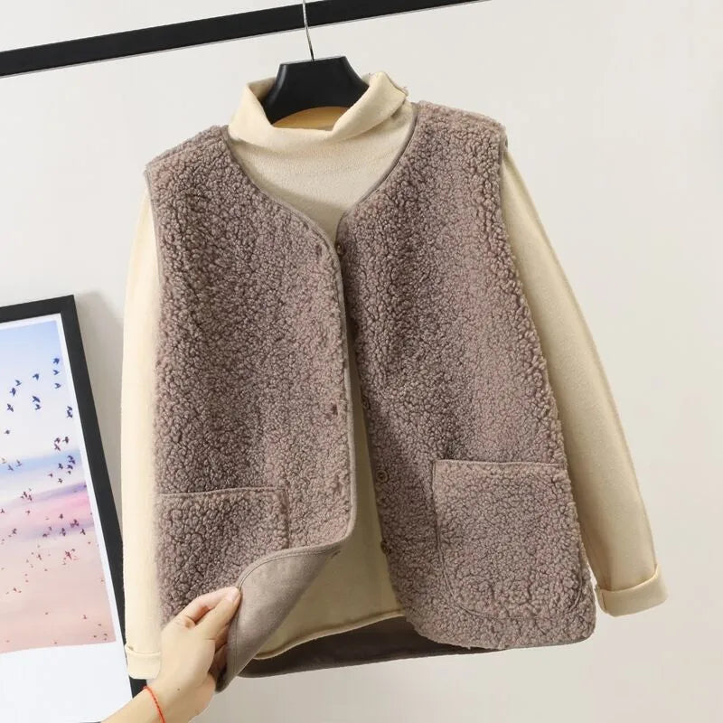Autumn & Winter Versatile Plush Vest